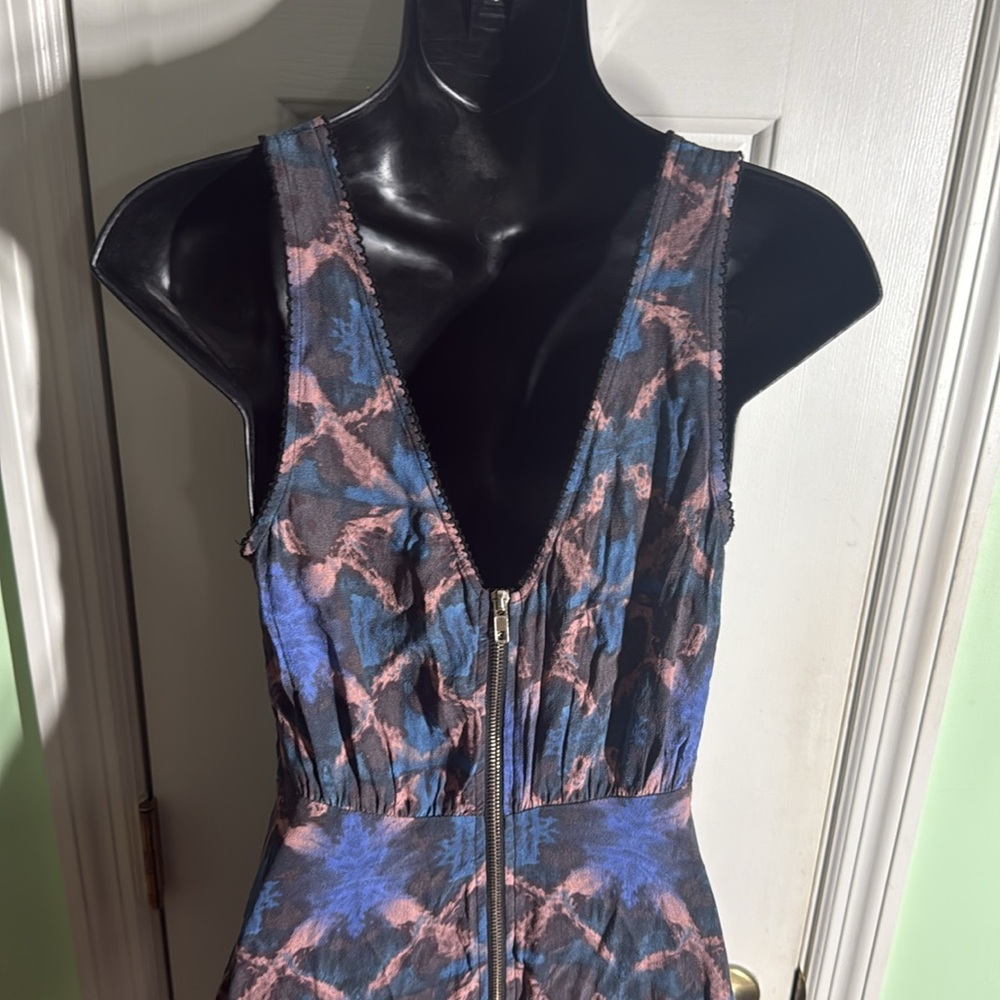 Free People Blue & Pink Pattern Sleeveless Mini Dress Fun Flirty Boho Size 2 - Picture 8 of 12